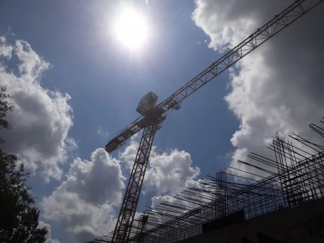 Montaż klimatyzacji w chmurach