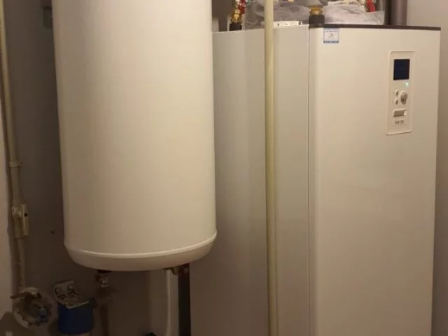 Montaż pompy ciepła w domu jednorodzinnym w okolicach Zgierza